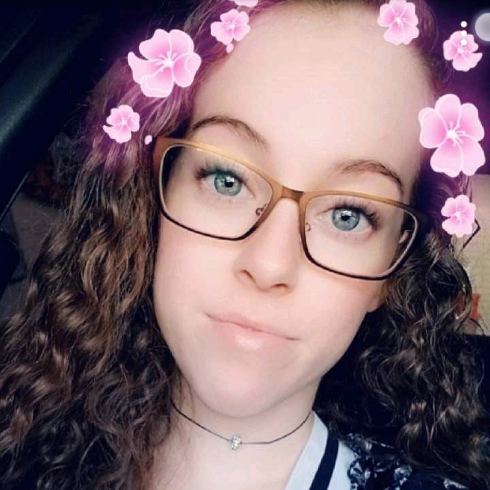 Meet your Posher, Tessa